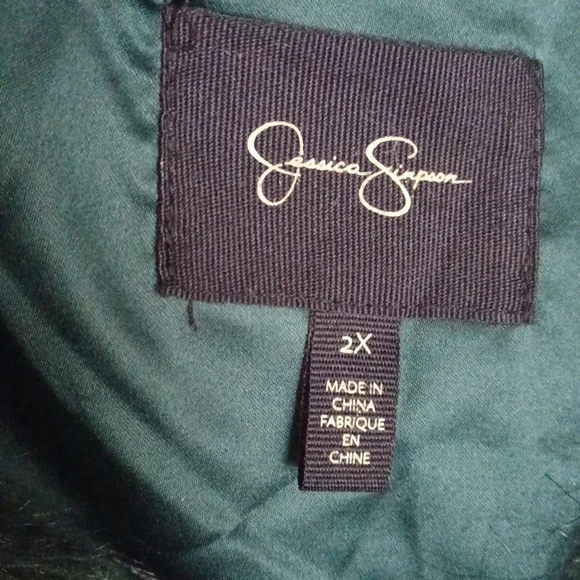 Jessica Simpson  fuzzy  vest - Picture 5 of 12